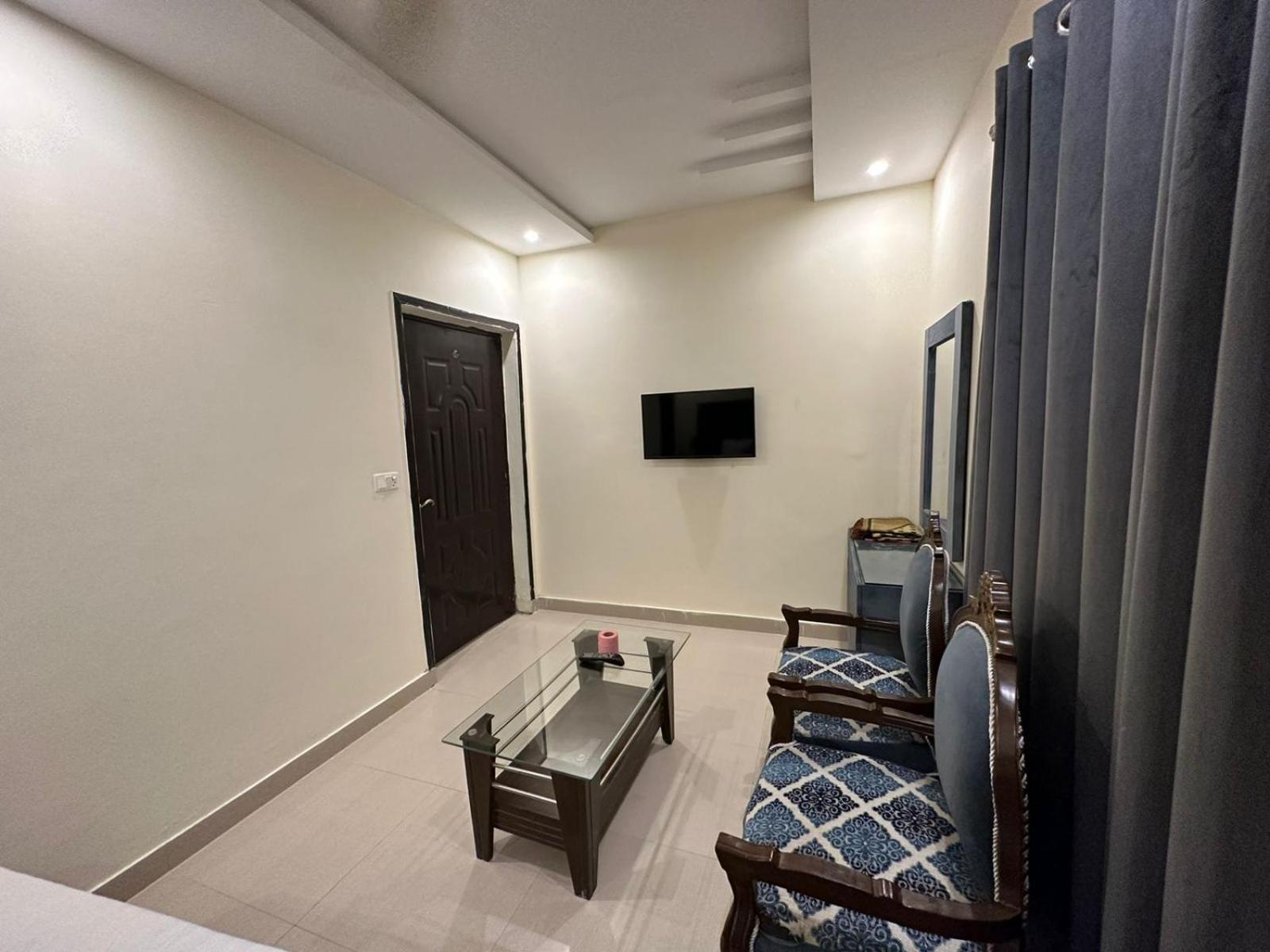 Hotel Green Fort Gulberg لاهور المظهر الخارجي الصورة
