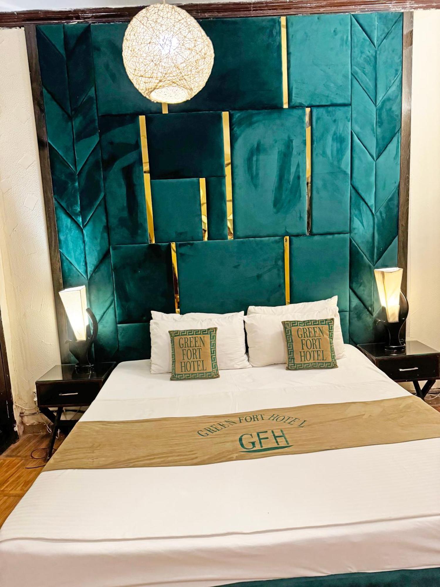 Hotel Green Fort Gulberg لاهور المظهر الخارجي الصورة