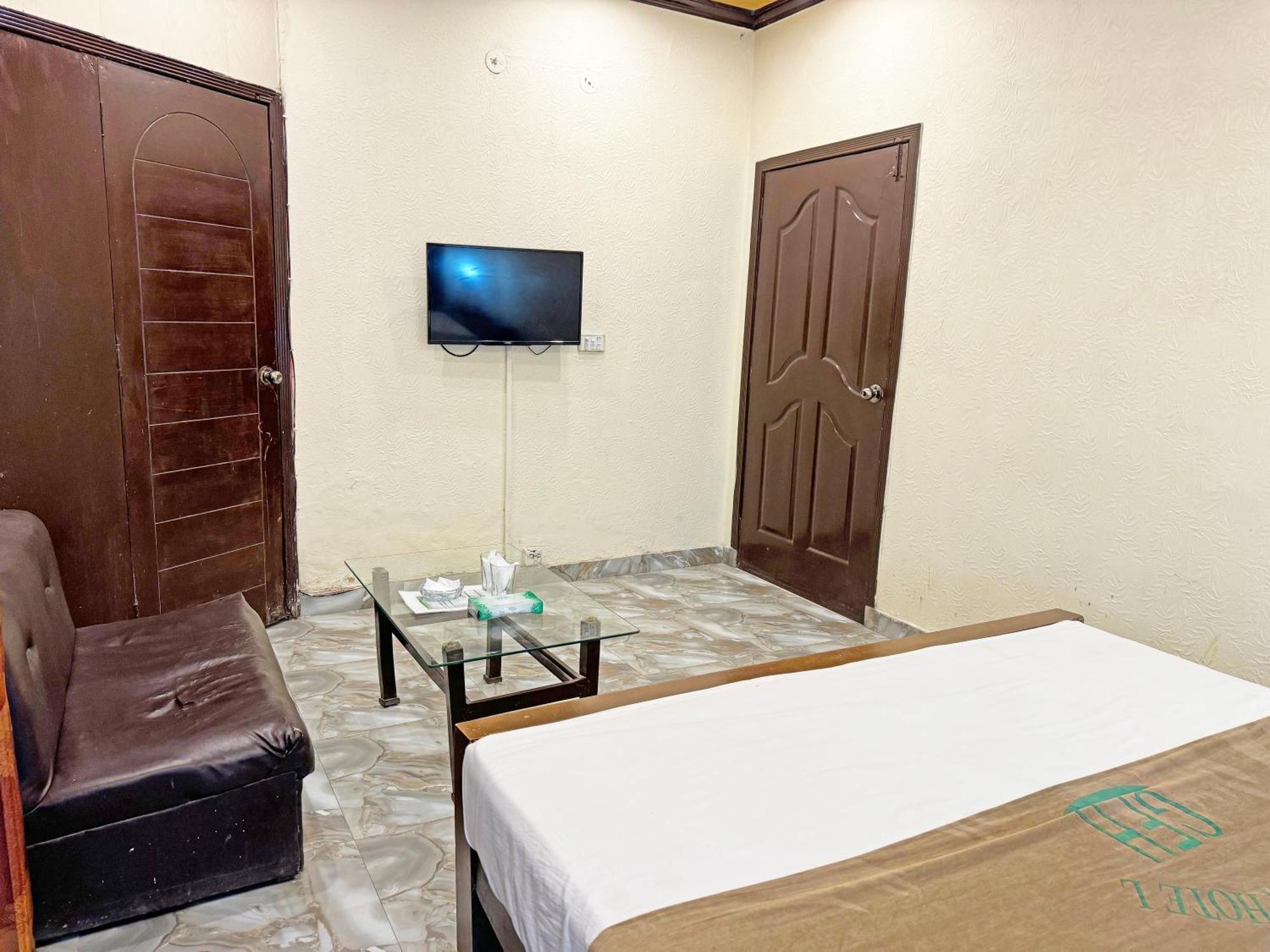 Hotel Green Fort Gulberg لاهور المظهر الخارجي الصورة