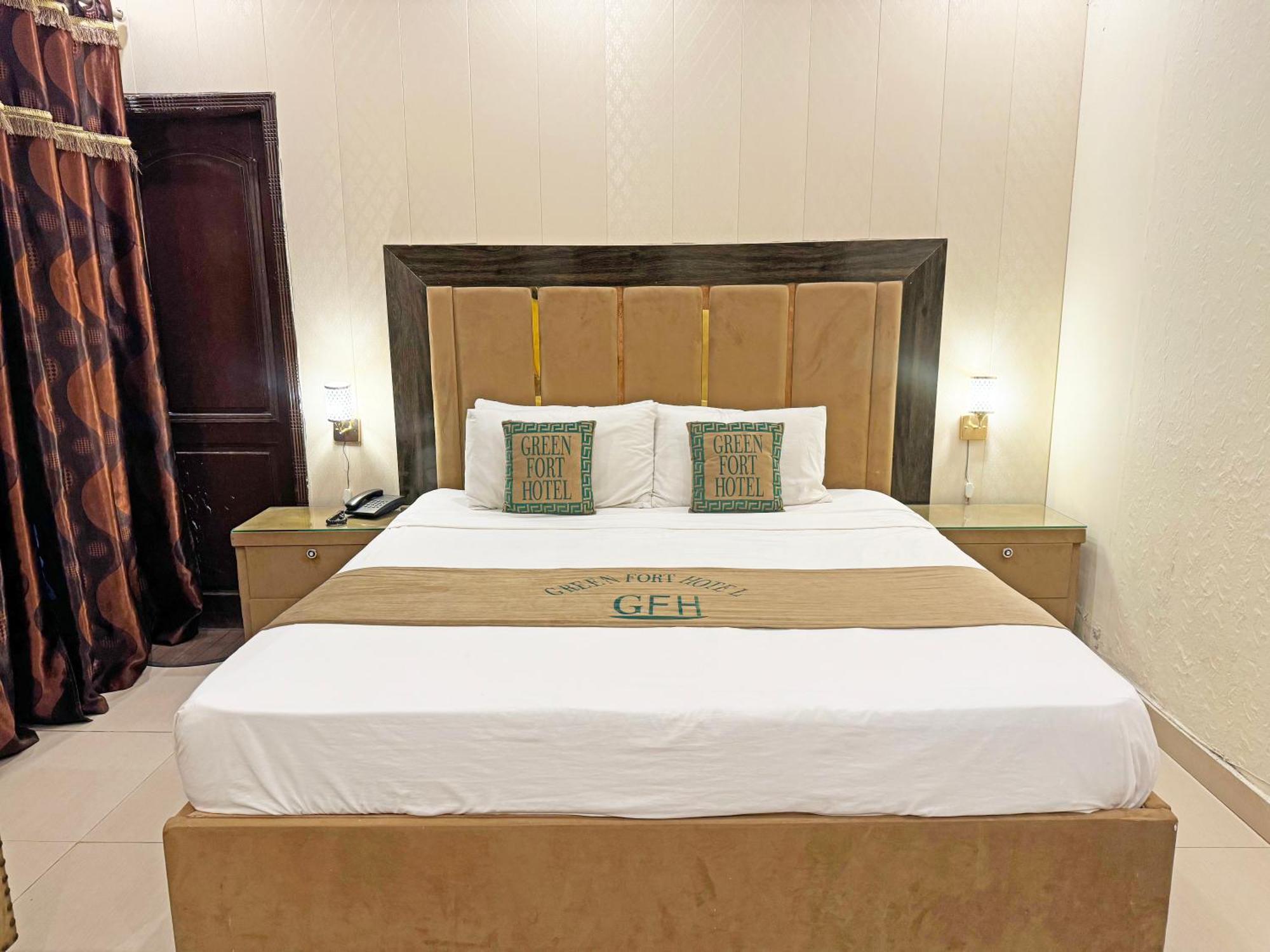 Hotel Green Fort Gulberg لاهور المظهر الخارجي الصورة