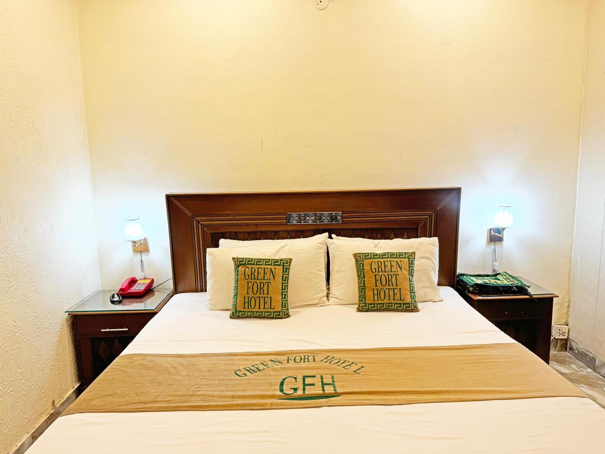 Hotel Green Fort Gulberg لاهور المظهر الخارجي الصورة