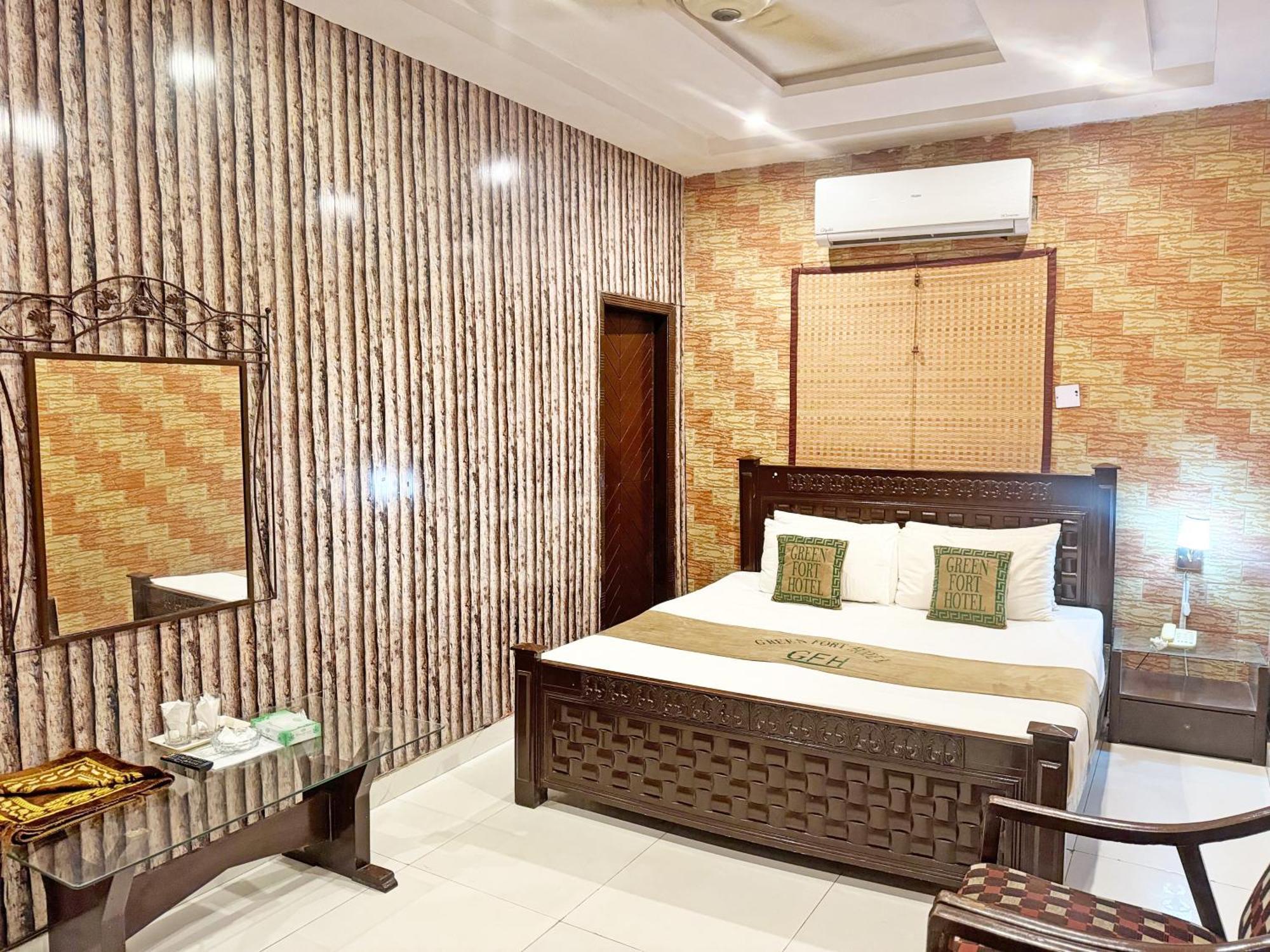 Hotel Green Fort Gulberg لاهور المظهر الخارجي الصورة