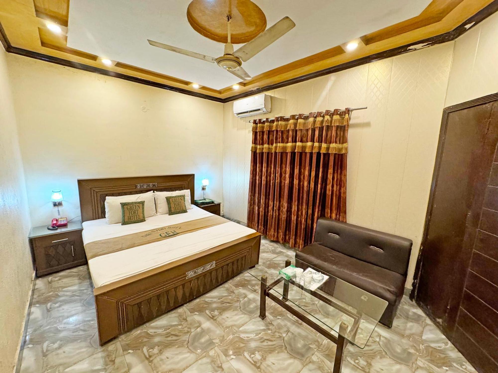 Hotel Green Fort Gulberg لاهور المظهر الخارجي الصورة