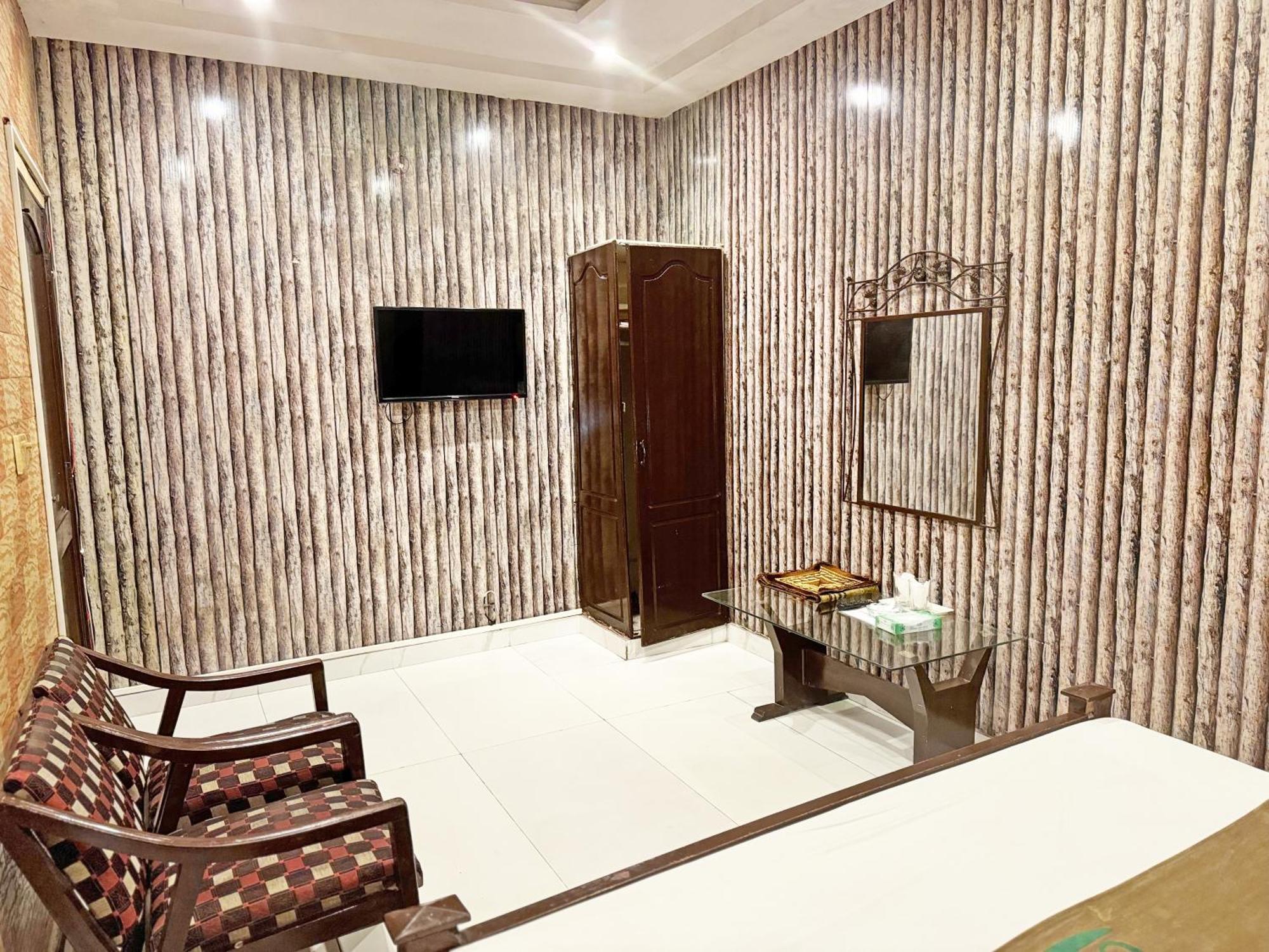 Hotel Green Fort Gulberg لاهور المظهر الخارجي الصورة