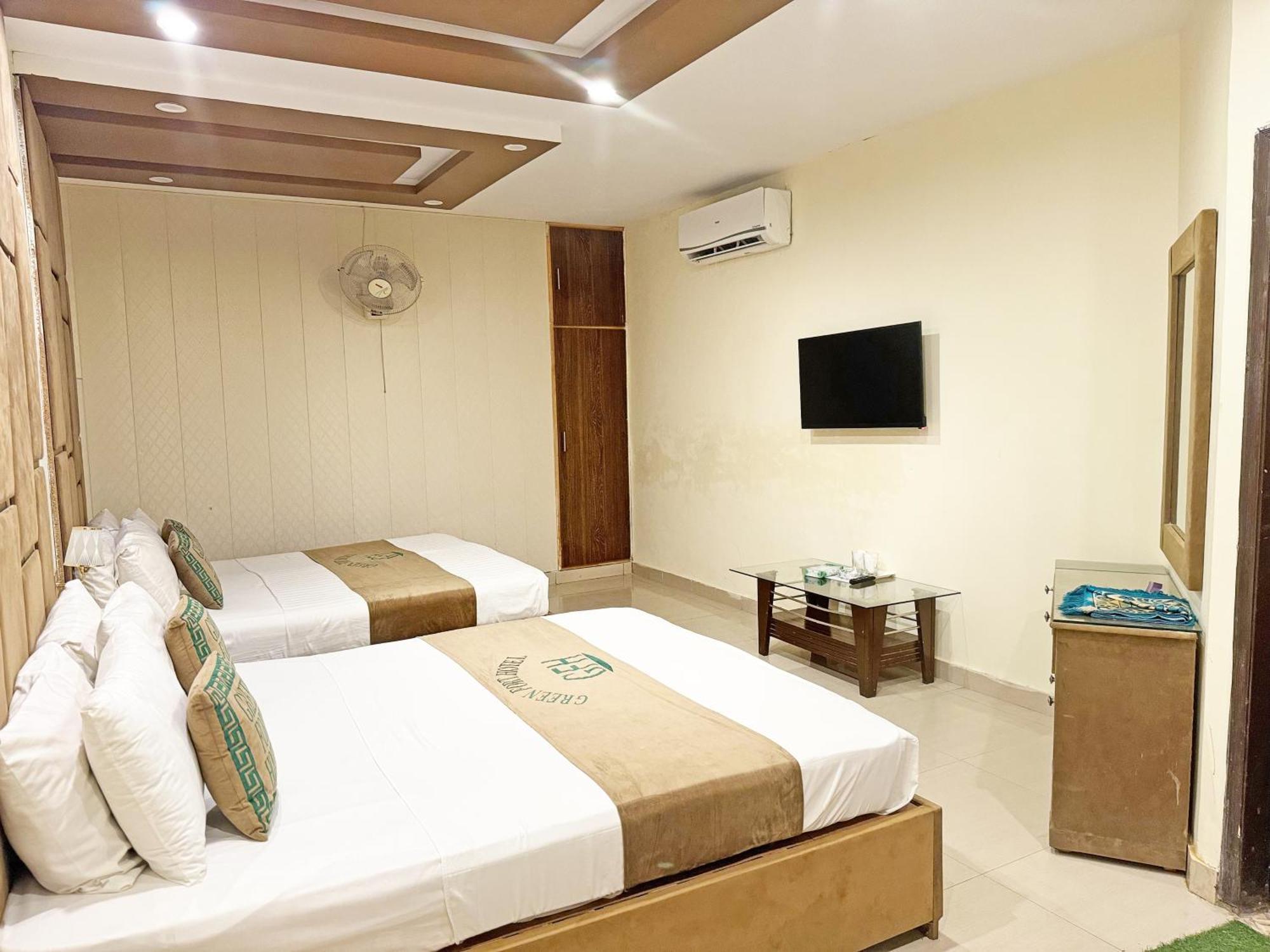 Hotel Green Fort Gulberg لاهور المظهر الخارجي الصورة