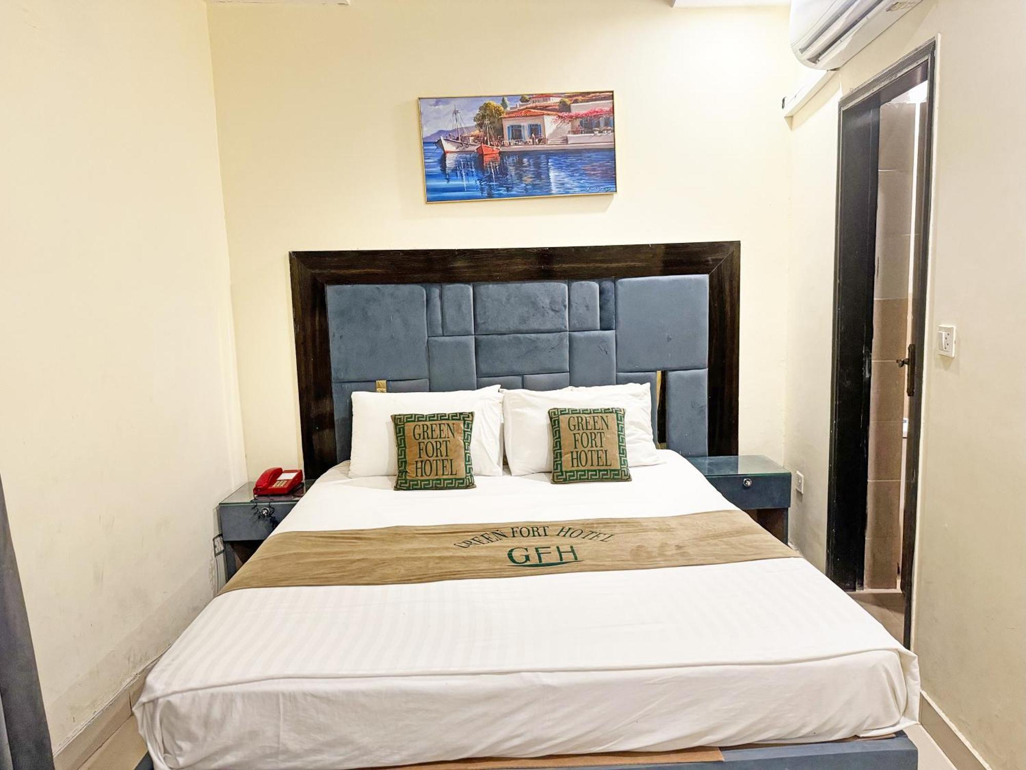 Hotel Green Fort Gulberg لاهور المظهر الخارجي الصورة