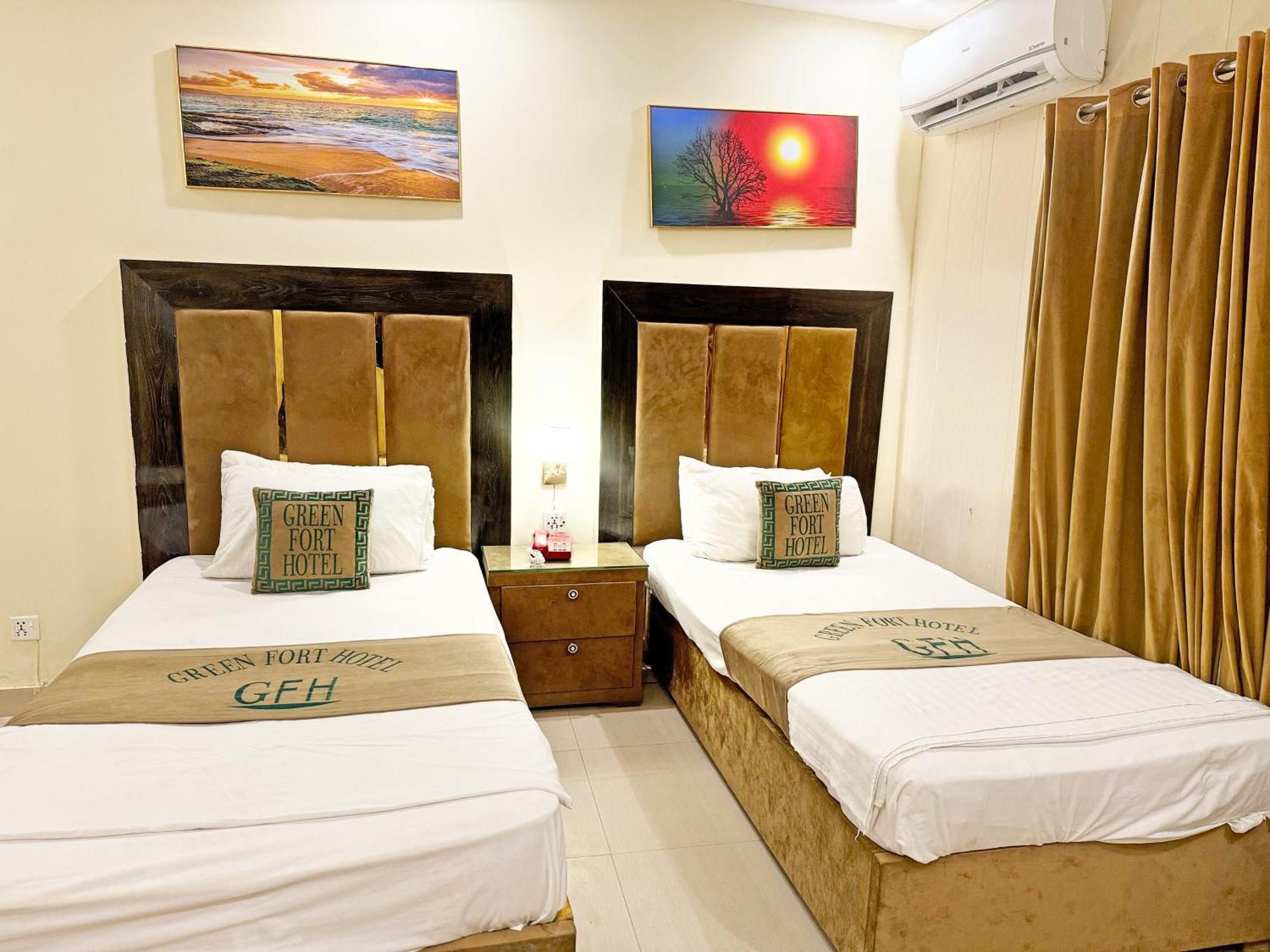 Hotel Green Fort Gulberg لاهور المظهر الخارجي الصورة