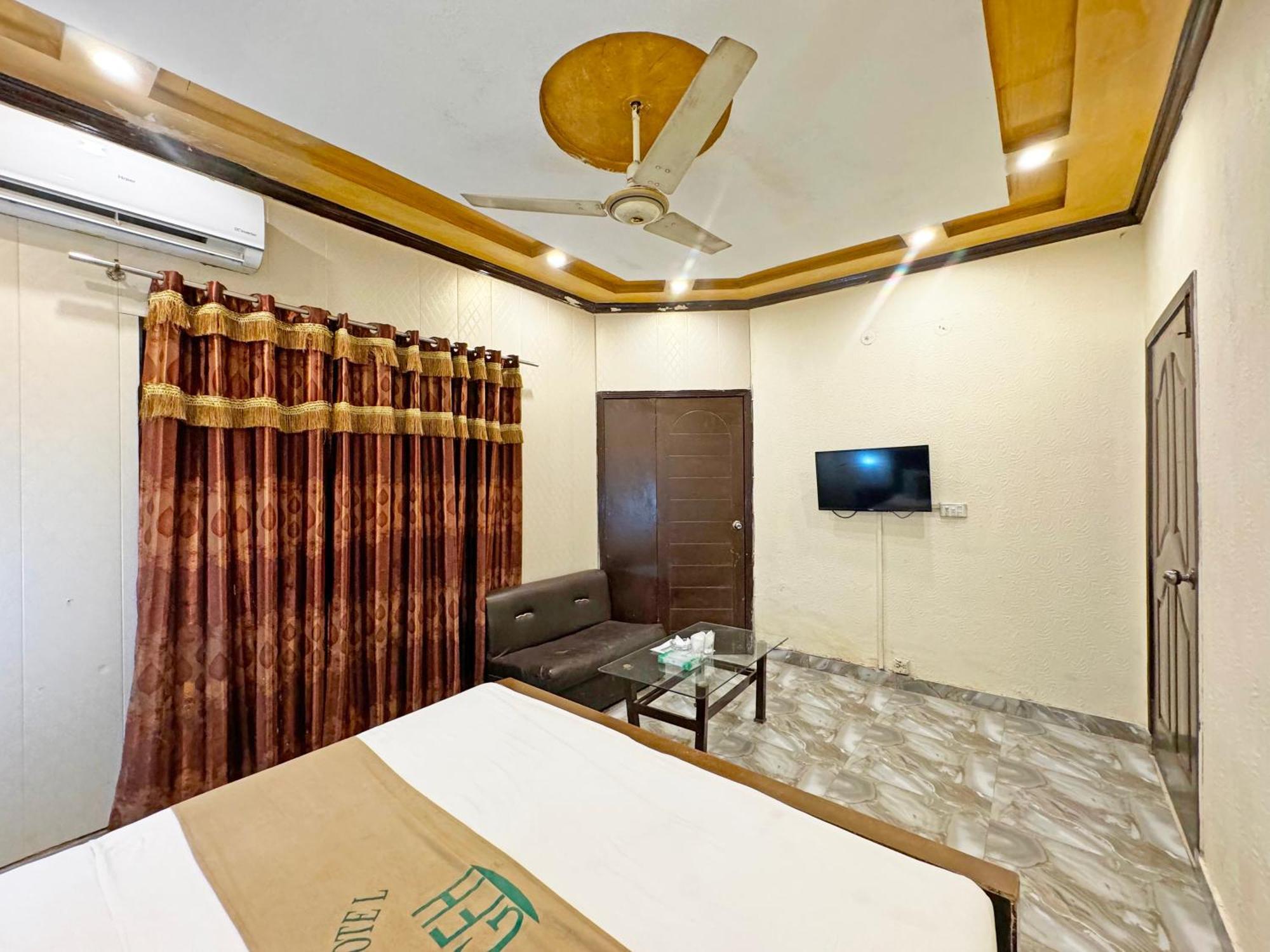 Hotel Green Fort Gulberg لاهور المظهر الخارجي الصورة