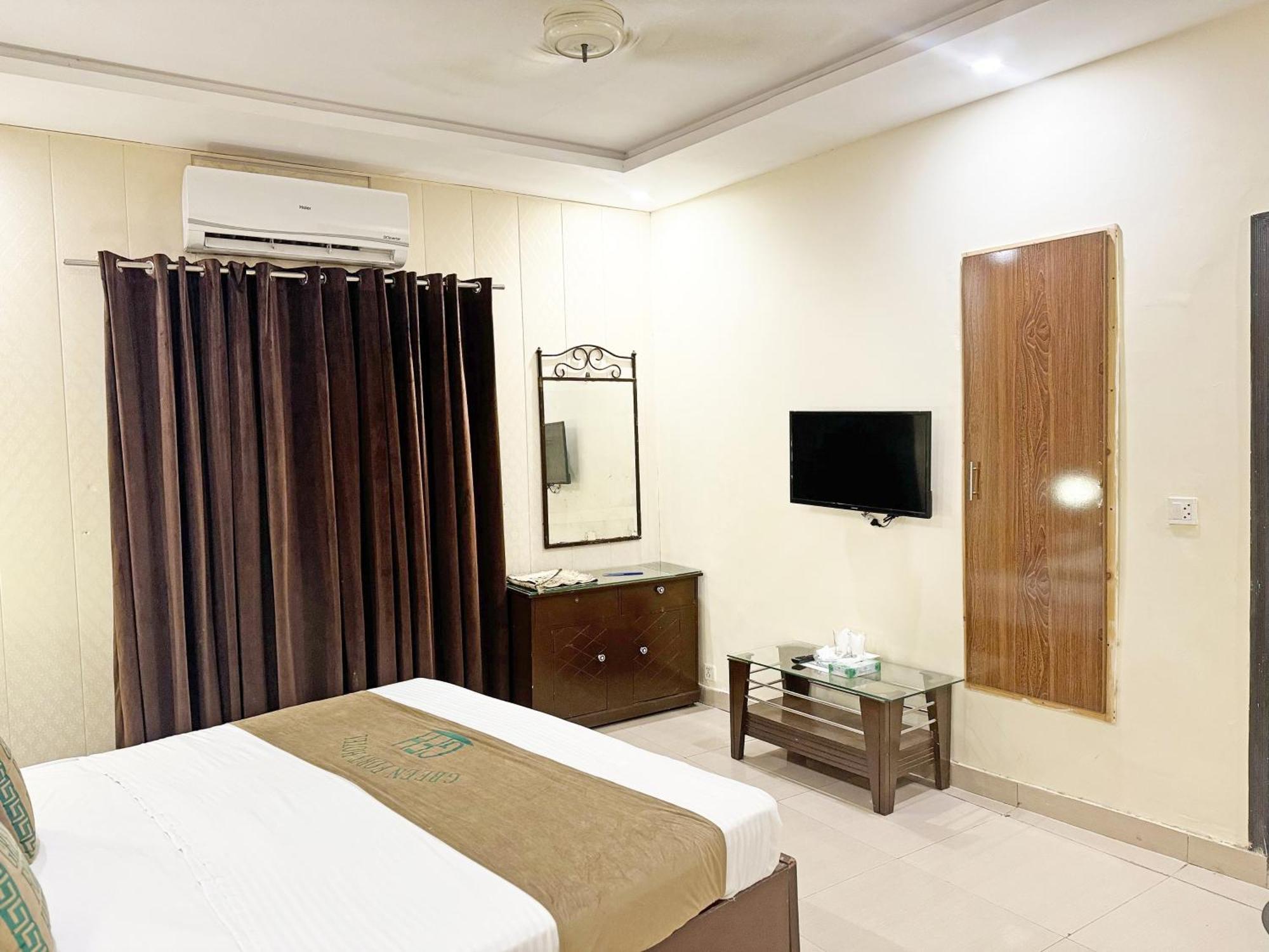 Hotel Green Fort Gulberg لاهور المظهر الخارجي الصورة