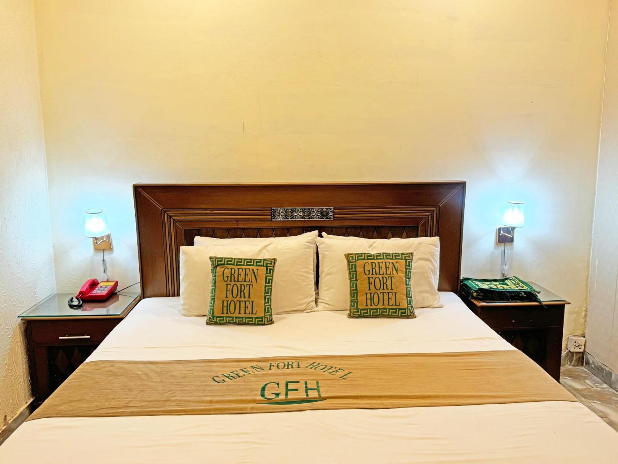 Hotel Green Fort Gulberg لاهور المظهر الخارجي الصورة